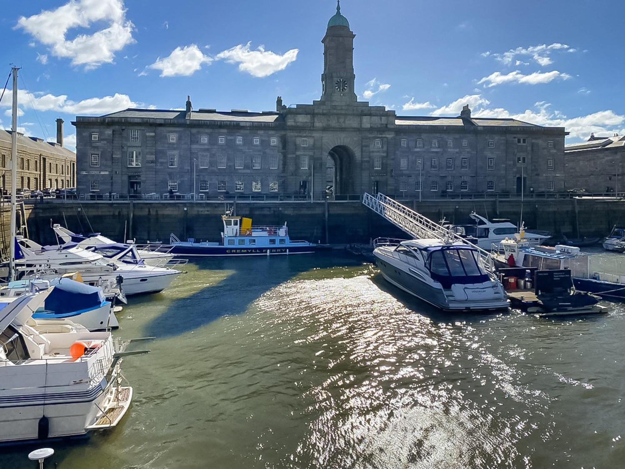 The Sail Loft - Royal William Yard Apartment Millbrook Bagian luar foto
